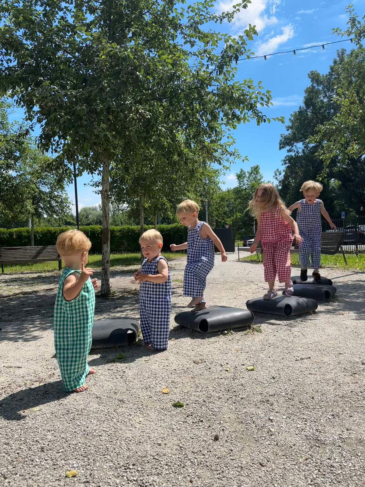 MINI KOSTKA OVERAL